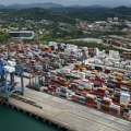 Panama naredila okupaciju obe luke na ulazima u Panamski kanal