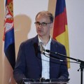 Macut: Srbija će nastaviti da čuva uspomenu na žrtve Oluje