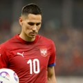 Otkrivamo ko je fudbaler čiji je "bentli" vandalizovan: Saša Lukić bio u inostranstvu kad mu je razlupan auto