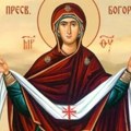 Ove godine priprema se posna slavska trpeza! SPC i vernici sutra obeležavaju Pokrov Presvete Bogorodice. Evo koji su…