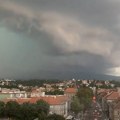 Oluja besni hrvatskom: Nevreme ponovo srušilo dizalicu (foto)