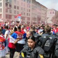 Rusija oduševljena Srbima! Evo šta srpski navijači rade po Nemačkoj tokom EURO 2024 (video)