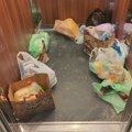 Jedni smeće bacaju oko zgrade, drugi ga vraćaju liftom! Stanari novih zgrada na Bubnju već u problemima (FOTO)