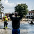 Poplave u Italiji: Skoro 1.500 ljudi zarobljeno, evakuisano 248 osoba: Preti opasnost od izlivanja reke, zatvorene škole i…