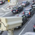 Bahati vozači vam se ''lepe'' za zadnji branik? Instruktor otkrio trik koji će ih oterati u sekundi - bez kočenja, bez svađe!…