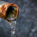 BIRN: Veliki gubici vode u Srbiji: Od 10 litara, četiri iscure iz cevi