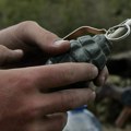 Izbegnuta tragedija u Brčkom: Deca za vreme igre pronašla tri ručne bombe!