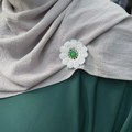 Ispod Brankovog mosta u Beogradu osvanuo cvet Srebrenice