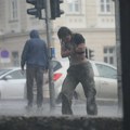 Хитно упозорење РХМЗ од раног јутра: Јако невреме с грмљавином и градом у овом крају Србије, неће заобићи ни Београд