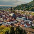 Službenik pod istragom zbog sumnje da je seksualno zlostavljao tražiteljke azila