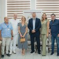 POENI ZA HUMANOST: Fondacija Mozzart uručila vredne aparate Odeljenju urologije KBC Zemun