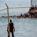 Raste broj utopljenih migranata koji pokušavaju da uplivaju u Seutu: Španija rasporedila vojsku na granicu