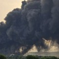 Luksuzna jahta u plamenu, drama u Makarskoj: Gusti dim širi se svuda, očevici u neverici