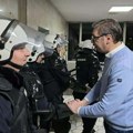 Da li policija štiti građane na blokadama od besa naroda kako Vučić kaže?
