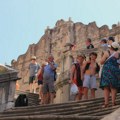 Nove, paprene kazne za turiste širom Evrope - za šta sve možete biti kažnjeni?