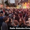 Protest đaka u Mladenovcu kod Beograda u znak podrške profesorima