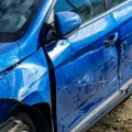 MUP: Muškarac poginuo u sudaru dva vozila u Kniću