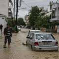 U Grčkoj zbog oluje poplavljeni putevi, a škole u delovima zemlje ne rade