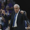 FOTO Željko Obradović u Atini prati Fajnal-for Evrolige, svi se pitaju da li će i koga opet trenirati