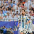 Sada je jasno zašto je Mesi najbolji: Pogledajte kako magični Argentinac "slavi" rođendan...