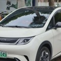 Kineski izvoz automobila prvi put premašio milion vozila mesečno