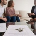 Gde je suštinski problem sa srpskim zakonima i koje su razlike između Srbije i Kanade u kupoprodaji nekretnina