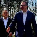 Vučić sa Orbanom: Teška vremena i ozbiljna pitanja uvek lakša kada ih podelite sa prijateljima