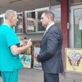 SSP poručuje predsedniku opštine Medijana da umesto umetničkih slika, niškom porodilištu donira posteljine i spavaćice