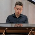 Борис освојио прву награду на такмичењу младих пијаниста