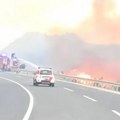 (Video) Vatrena stihija besni iznad Čanja Plamen preti da proguta domove vatrogasci na ivici snage