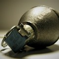 Uhapšen zbog pretnje ukućanima da će aktivirati ručnu bombu