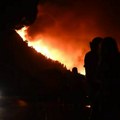 "Ovo je bio Armagedon": Pogledajte snimke pakla u Hrvatskoj, vetar nosio vatru pravo na grad, za 2 sata sve planulo