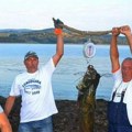 Tradicionalna somovijada za vikend na Vlasinskom jezeru