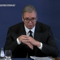 Aleksandar Vučić podneo ostavku na mesto predsednika Srbije