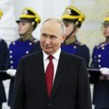Putin na Dan Rusije ohrabruje vojnike koji ratuju u Ukrajini