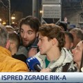 „Nismo imali nameru da upadnemo u RIK, želeli smo da čujemo plan opozicije, dolazimo i večeras“: Studenti koji su se…