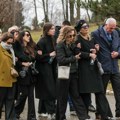 Porodica Dejana Milojevića skrhana bolom na sahrani