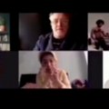 Devojka imala onlajn poslovni sastanak Zaboravila je da isključi kameru, a onda joj je u kadar uleteo on - blam decenije…