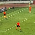 Pogledajte promašeni penal Partizana koji je na kraju presudio da AEK prođe dalje u Humskoj