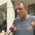 Tokom blokade auto-puta priveden i novinar na zadatku: "Opkolili su nas, vikali i bili grubi"
