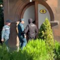 Sud odredio pritvor episkopu: Nastavlja se sukob jermenske vlade i Crkve