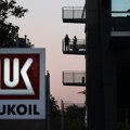 Trampov tim produžava oslobađanje od sankcija za Lukoil