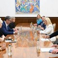 Vučić sa NALED i Etno mrežom o poboljšanju kvaliteta usluga za građane: Koristan razgovor o konkretnim koracima
