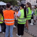 Kako se pobeđuje na izborima i zašto je izborna kontrola ključna: Studentska tribina večeras na Đačkom trgu u Kragujevcu