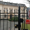 Tenzije u Poljskoj: Policija u Ustavnom sudu, predsednik Navrocki se vraća iz posete u zemlju