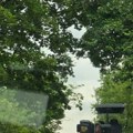 Automobil se "nasadio" na kamion: Incident na Dedinju: Vozači oprez, u ovom pravcu se stvara ogromna gužva (foto)