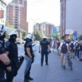 Blokada u Nišu: građani šetaju od jedne do druge raskrsnice, policija ih prati i sprečava