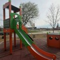 „Parkić zdravlja“: Leskovac dobio još jedno dečije igralište