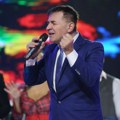 „Počeo je da vitla pištoljem“: Zbog pucnjave na nastupu našeg pevača nastala opšta panika