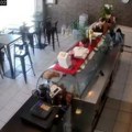 Dramatični prizori zemljotresa u Grčkoj: Snimci užasa, ljudi vrište i beže napolje (foto/video)